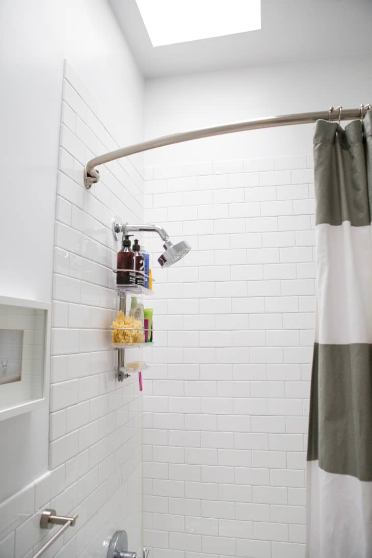 14 Ways to Prevent Bathroom Mold | Apartment Therapy